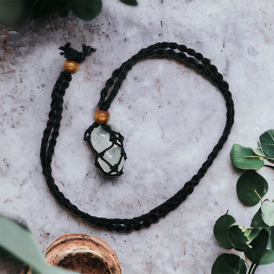 Black Adjustable macramé necklace featuring small interchangeable crystal, spiritual accessory for energy and self-love.